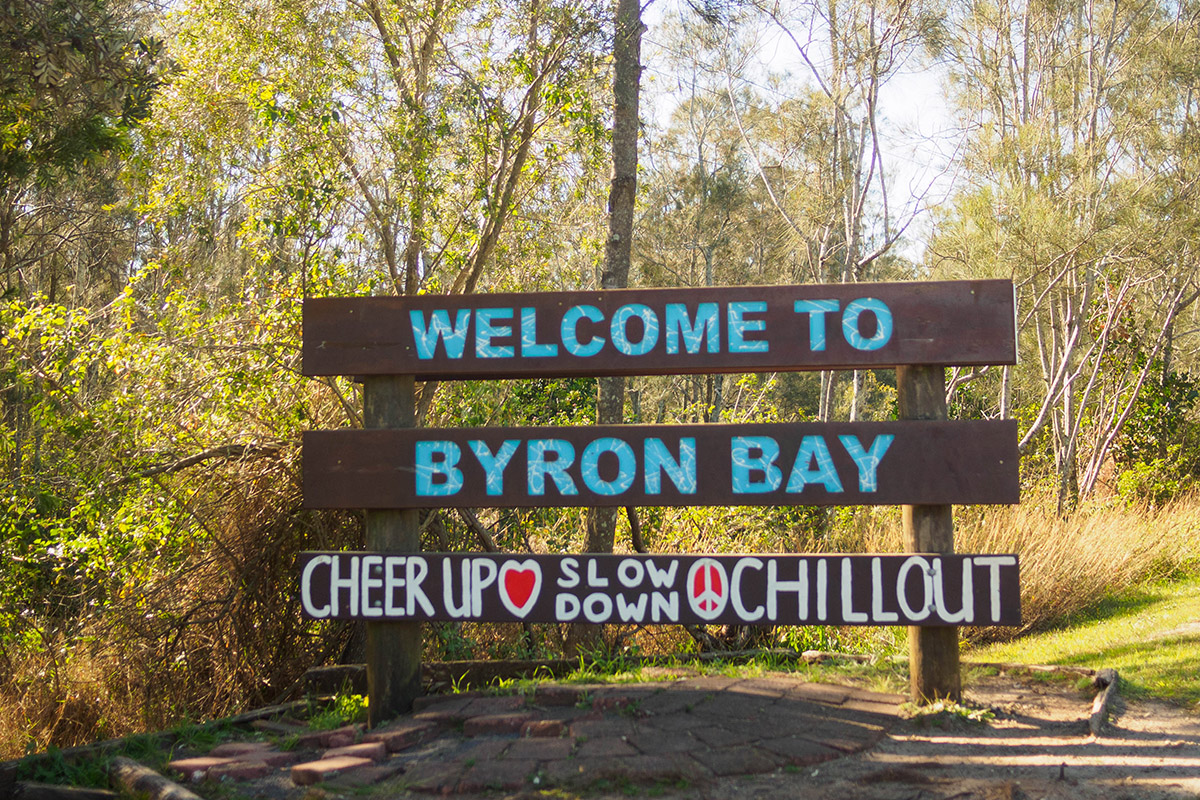 Byron Bay  The Official  Guide