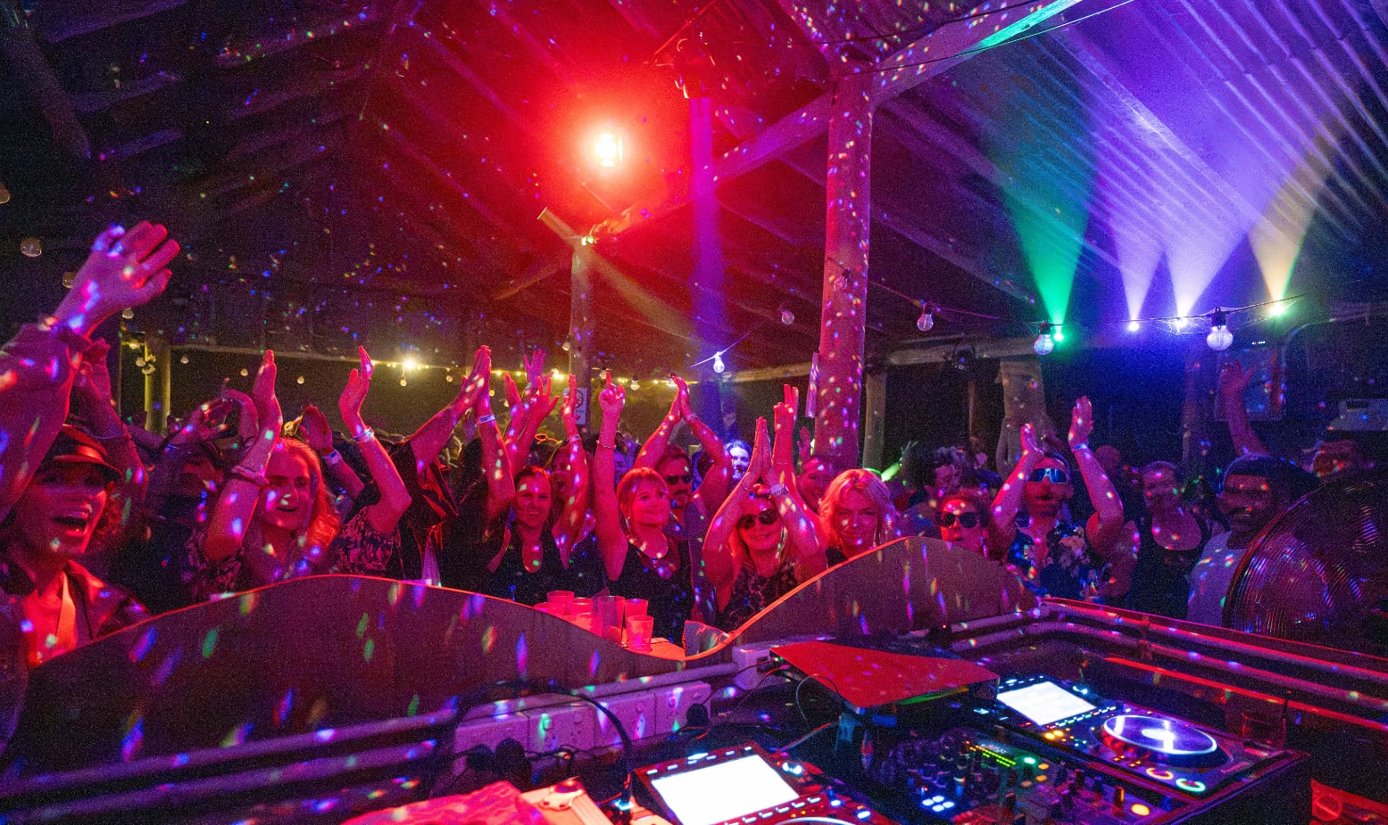 The Official ByronBay.com Guide